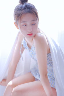 潜行吧!奈亚子